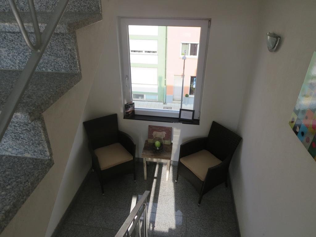Mitte24 Hotell Neu-Ulm Exteriör bild